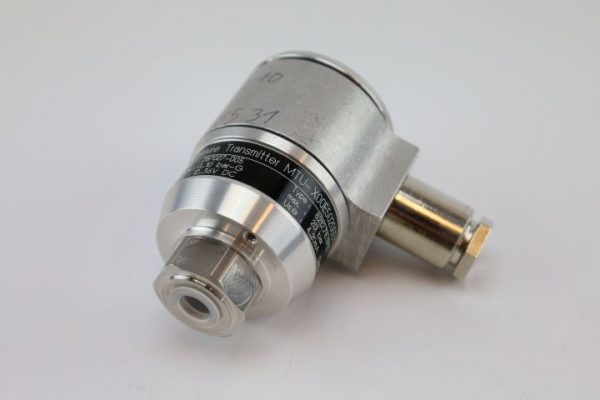 Pressure transmitter