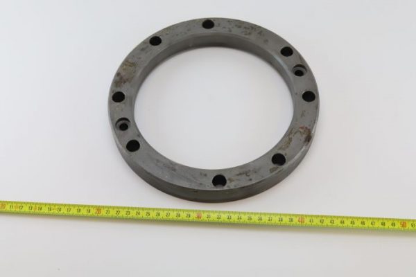 intermediate flange